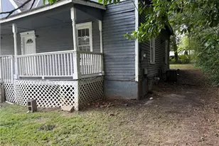 140 Capitol Ave, Winder, GA 30680 - Photo 6