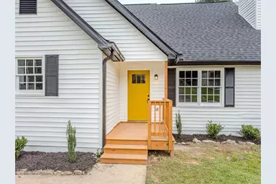 1992 Red Rose Lane, Loganville, GA 30052 - Photo 2