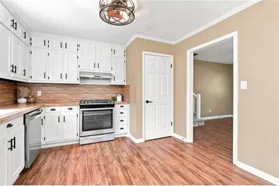 5075 Woodland Drive NW, Kennesaw, GA 30152 - Photo 14