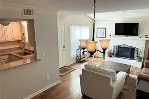 554 Picketts Bend Cir, Marietta, GA 30008 - Photo 4