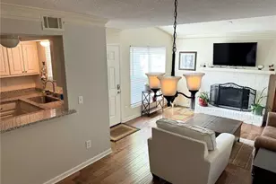 554 Picketts Bend Cir, Marietta, GA 30008 - Photo 4