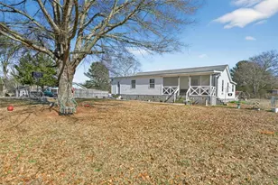 507 Grogan Rd, Buchanan, GA 30113 - Photo 2