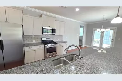 2339 Village Grove Drive, Suwanee, GA 30024 - Photo 10