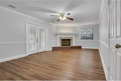 4960 Cold Springs Drive NW, Lilburn, GA 30047 - Photo 14
