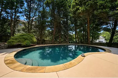 529 Morning Place Way, Suwanee, GA 30024 - Photo 2