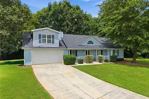 245 Cypress Dr, Covington, GA 30016 - Photo 4