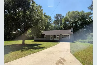 285 Queen Helen Lane, Jonesboro, GA 30236 - Photo 2
