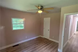 285 Queen Helen Ln, Jonesboro, GA 30236 - Photo 20