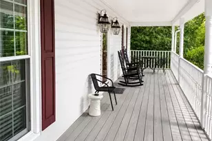823 Ridge Ave, Stone Mountain, GA 30083 - Photo 4