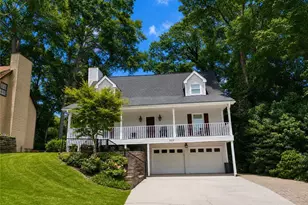 823 Ridge Ave, Stone Mountain, GA 30083 - Photo 2