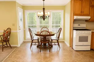 823 Ridge Ave, Stone Mountain, GA 30083 - Photo 8