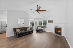 3522 Cameron Dr, Gainesville, GA 30506 - Photo 6