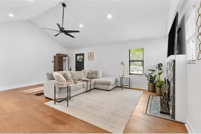 1905 Windemere Drive, Atlanta, GA 30324 - Photo 12