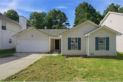 5816 Wellborn Creek Drive, Lithonia, GA 30058 - Photo 1