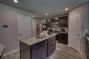 95 Bridgemill Dr, Covington, GA 30014 - Photo 14