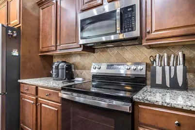 315 Deven Court, Warner Robins, GA 31088 - Photo 6