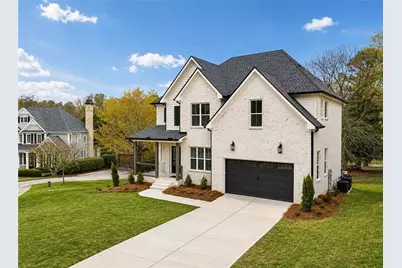 318 Vinings Walk NW, Gainesville, GA 30501 - Photo 2