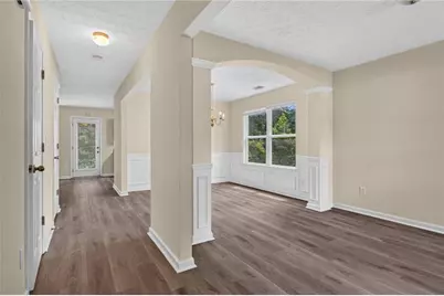 9426 Lakeview Road, Union City, GA 30291 - Photo 6