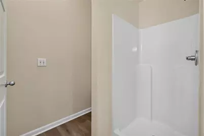 9426 Lakeview Road, Union City, GA 30291 - Photo 20