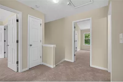 9426 Lakeview Road, Union City, GA 30291 - Photo 16