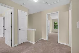 9426 Lakeview Rd, Union City, GA 30291 - Photo 16