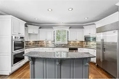 700 Leeds Garden Terrace, Alpharetta, GA 30022 - Photo 2