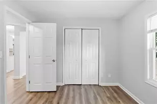 1393 Northwest Dr NW, Atlanta, GA 30318 - Photo 14