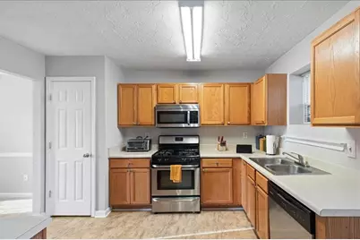 2628 Essex Court, Conyers, GA 30013 - Photo 6