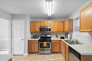 2628 Essex Ct, Conyers, GA 30013 - Photo 6