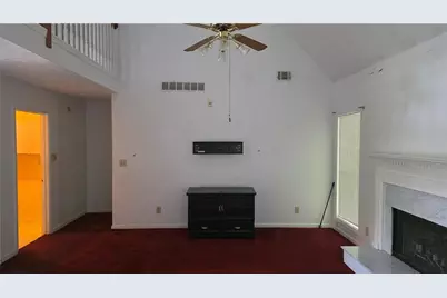 911 Stonemill Manor, Lithonia, GA 30058 - Photo 4
