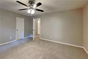 4094 Maxanne Dr NW, Kennesaw, GA 30144 - Photo 10