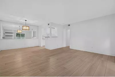 725 Dalrymple Road #7J, Sandy Springs, GA 30328 - Photo 1
