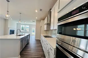 4446 Buttonwood Ln, Lilburn, GA 30047 - Photo 10