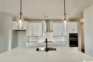 4446 Buttonwood Ln, Lilburn, GA 30047 - Photo 10