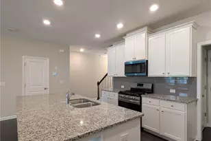 660 Mason Grove Pkwy, Lawrenceville, GA 30043 - Photo 6