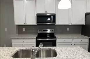5348 Fox Hl Ln, Oakwood, GA 30566 - Photo 6
