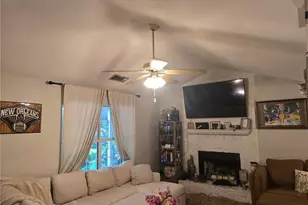 5635 Lake View Ct, Gainesville, GA 30506 - Photo 6