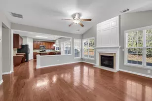 701 Courageous Ct, Lawrenceville, GA 30043 - Photo 8