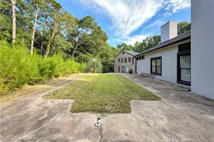 2320 Copper Trail Ln, Buford, GA 30519 - Photo 36