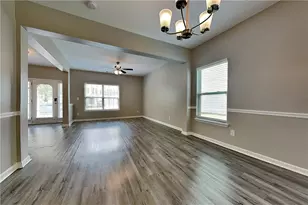3947 Rosebud Park Dr, Snellville, GA 30039 - Photo 6