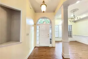4009 Treemont Ln, Suwanee, GA 30024 - Photo 4
