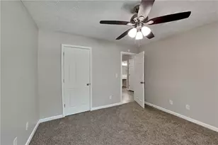 2070 Charleston Oak Cir, Lawrenceville, GA 30043 - Photo 16
