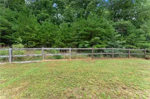 8980 Plantation Bend Tr, Gainesville, GA 30506 - Photo 26