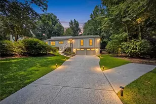 3447 Dry Creek Rd, Marietta, GA 30062 - Photo 2
