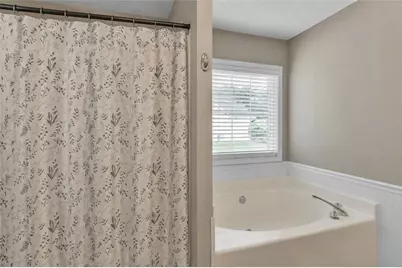 7020 Greenridge Drive, Loganville, GA 30052 - Photo 22