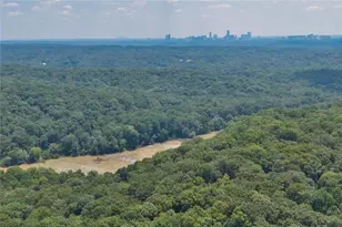 3849 Chattahoochee Summit Dr SE, Atlanta, GA 30339 - Photo 36