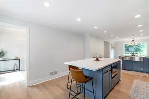 663 Parkcrest Pl NE, Marietta, GA 30068 - Photo 10