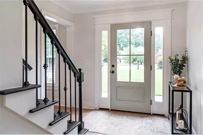 663 Parkcrest Place NE, Marietta, GA 30068 - Photo 4