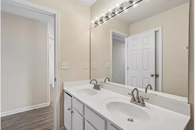 8080 Friarbridge Drive, Suwanee, GA 30024 - Photo 38