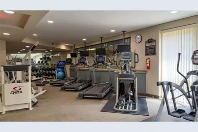 2626 Peachtree Road NW #1104, Atlanta, GA 30305 - Photo 36